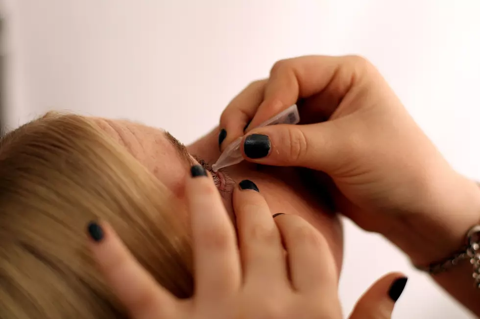 Michigan Woman Accidentally Glues Her Eyes Shut