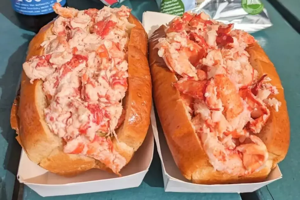 Authentic Maine Lobster Rolls in Michigan? Yep – Here’s Where